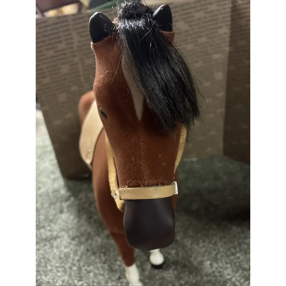 18 In American Girl Brown Horse with Saddle & Bridle Vintage